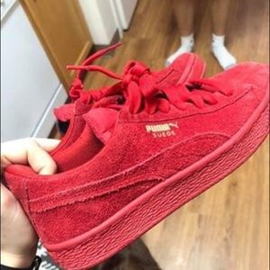 Puma Sneakers